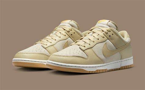 nike dunk low tan suede.